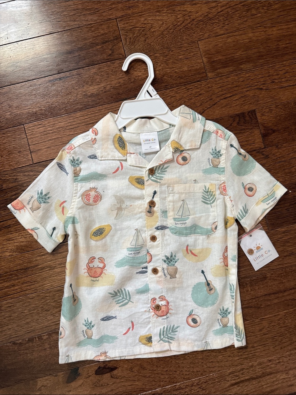 LC Lauren Conrad Cream Short-Sleeve Tropical Print Button-Down